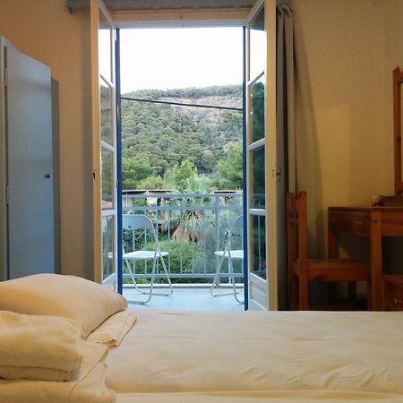 Panos Studios Poros Town Екстер'єр фото