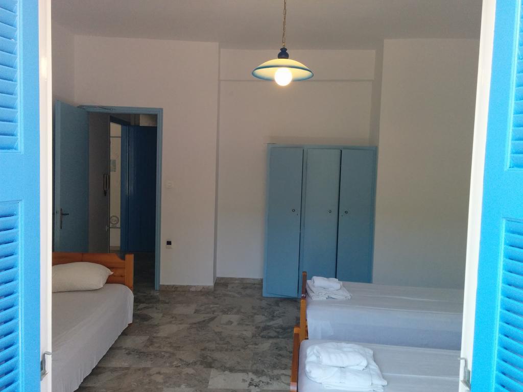 Panos Studios Poros Town Екстер'єр фото