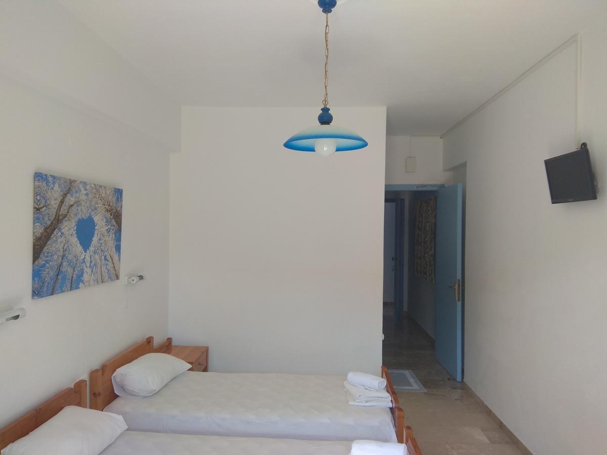 Panos Studios Poros Town Екстер'єр фото