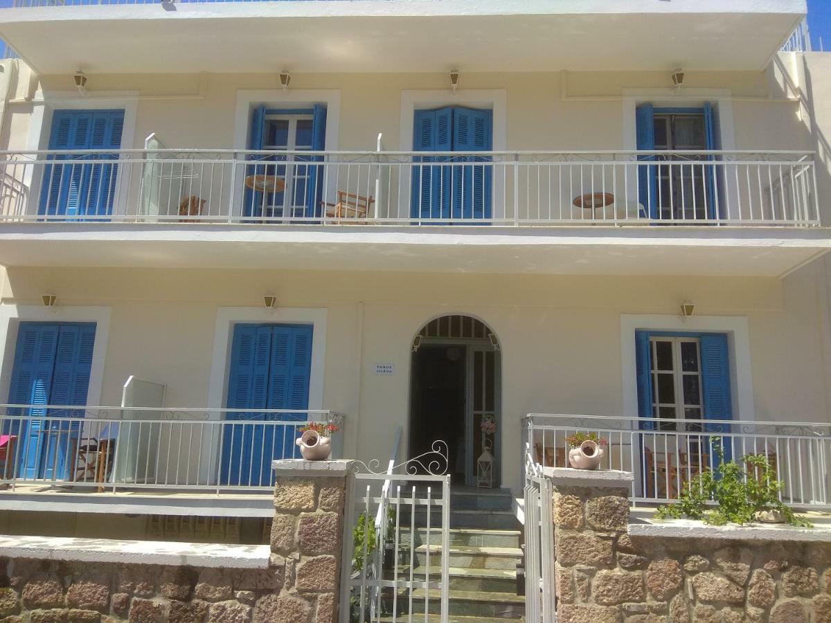 Panos Studios Poros Town Екстер'єр фото